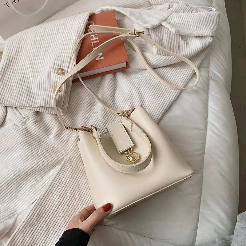 Christmas Gift Mini PU Leather Bucket Crossbody Bags For Women 2021 Fashion Branded Trendy Shoulder Handbags And Purses Solid Color