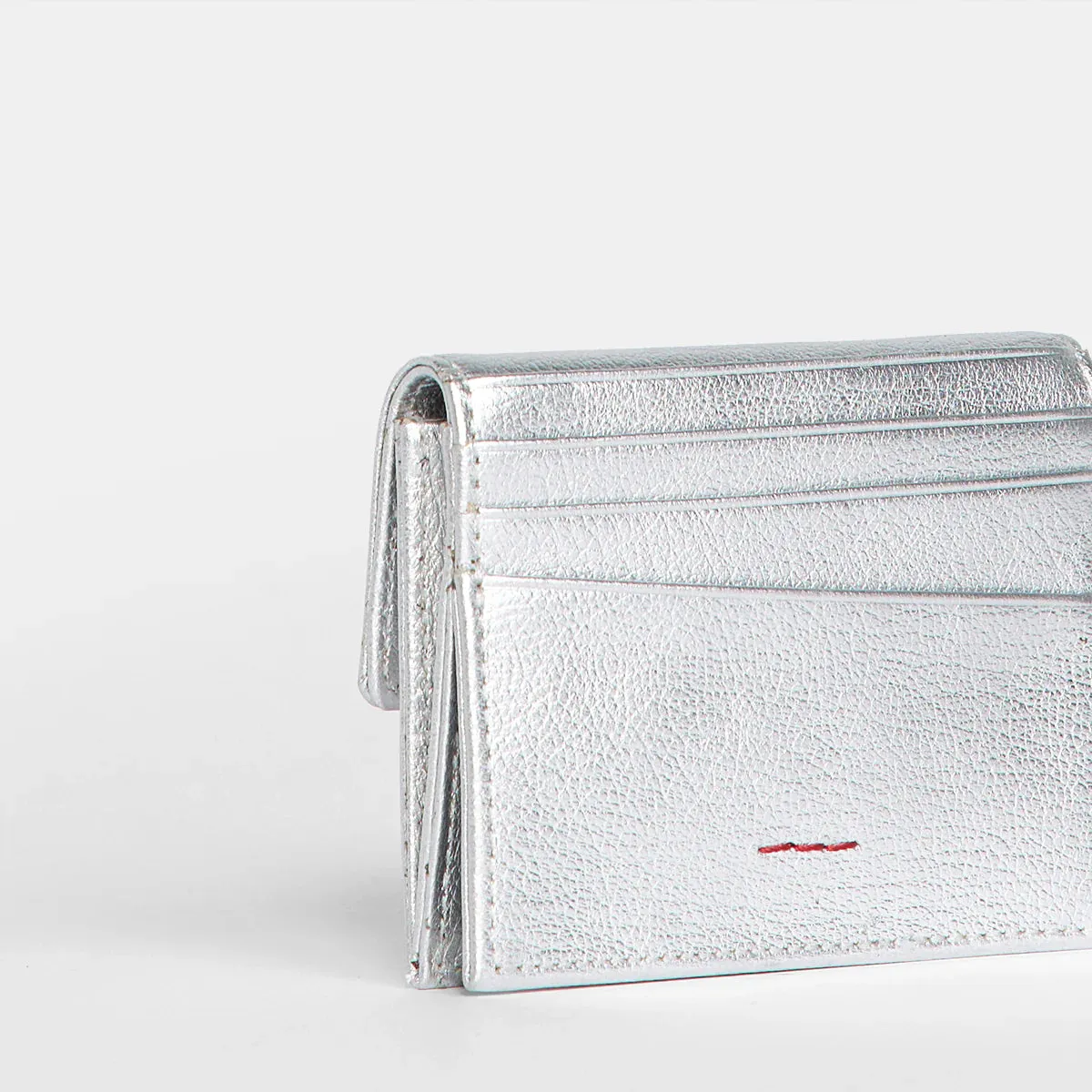 Montana Pocket in Sidewalk Silver